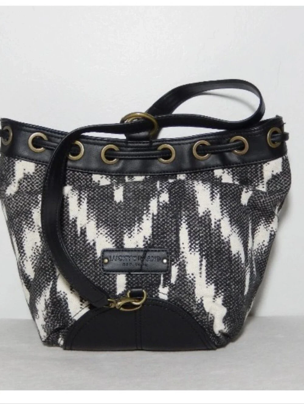 🔷 Lucky Brand Bali Hai Drawstring Bucket Boho Bag- Vintage